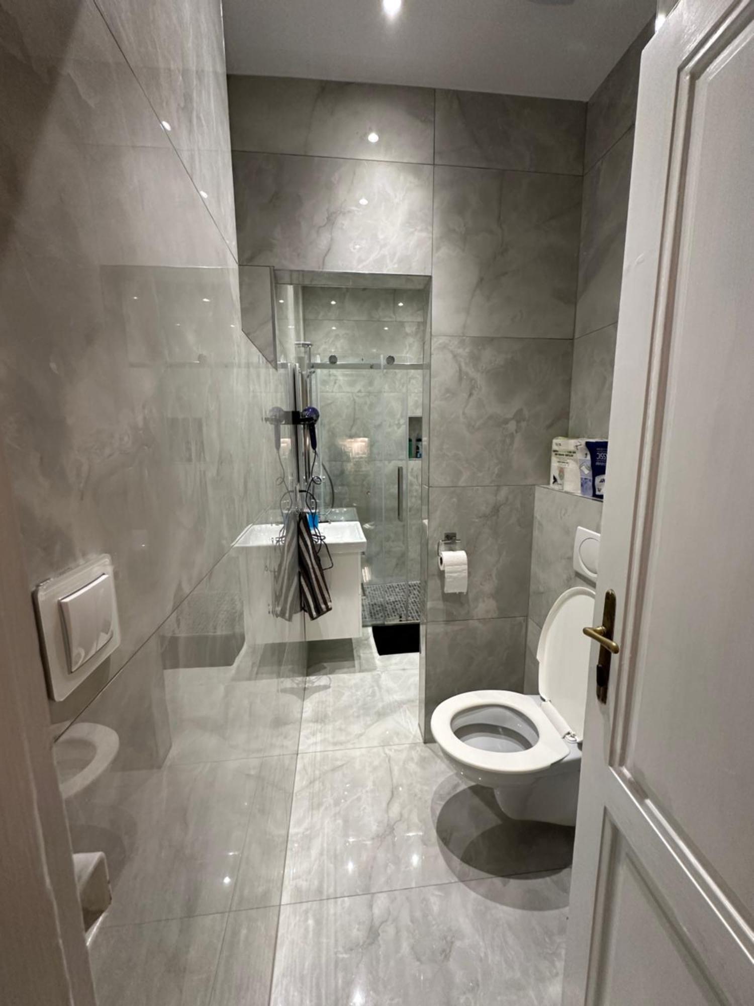 Karlin Balcony Apartment Praga Zewnętrze zdjęcie