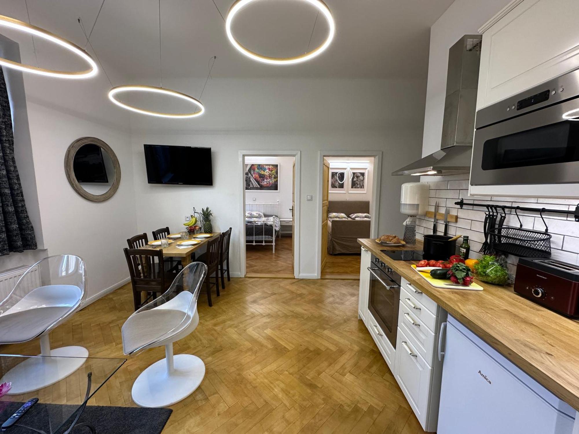 Karlin Balcony Apartment Praga Zewnętrze zdjęcie